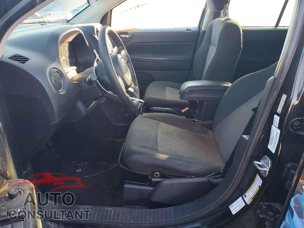 JEEP COMPASS 2014 - 1C4NJDBB3ED602013