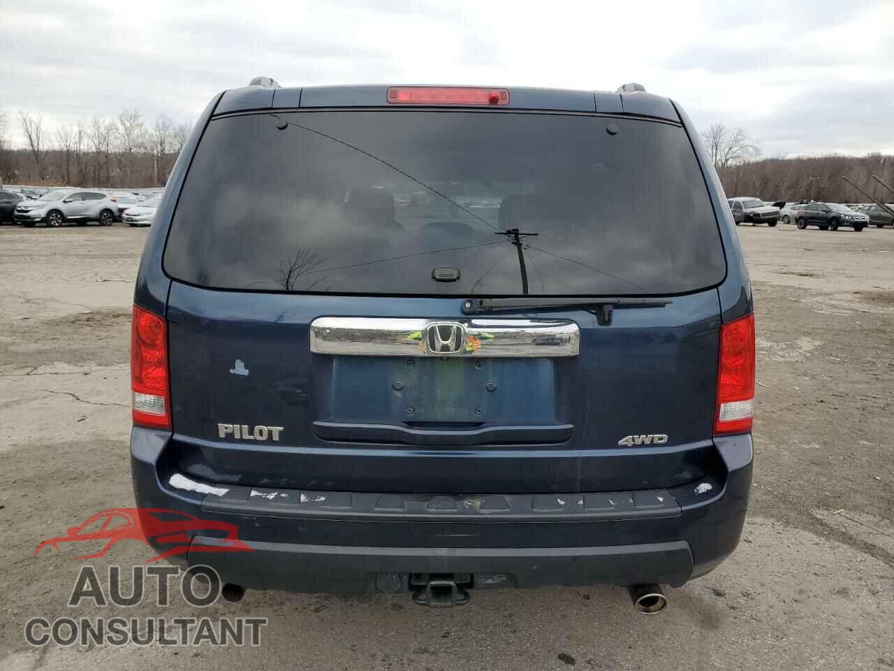 HONDA PILOT 2011 - 5FNYF4H75BB023059