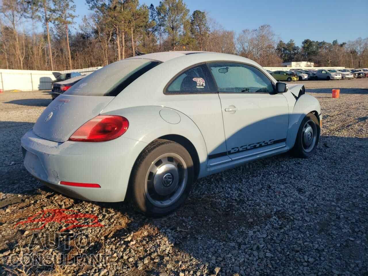 VOLKSWAGEN BEETLE 2013 - 3VWJP7AT9DM623134