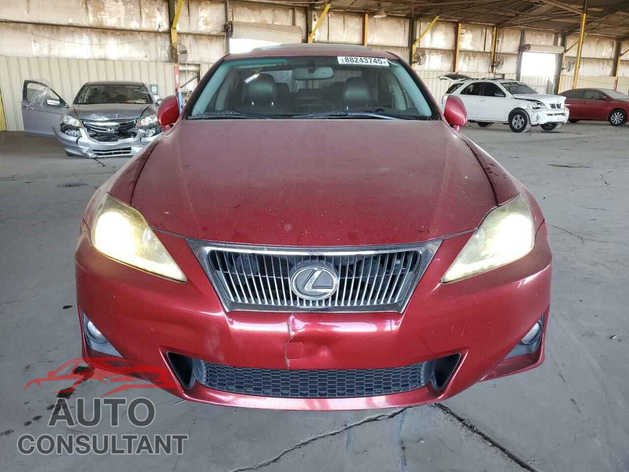 LEXUS IS 2011 - JTHBF5C26B5155223