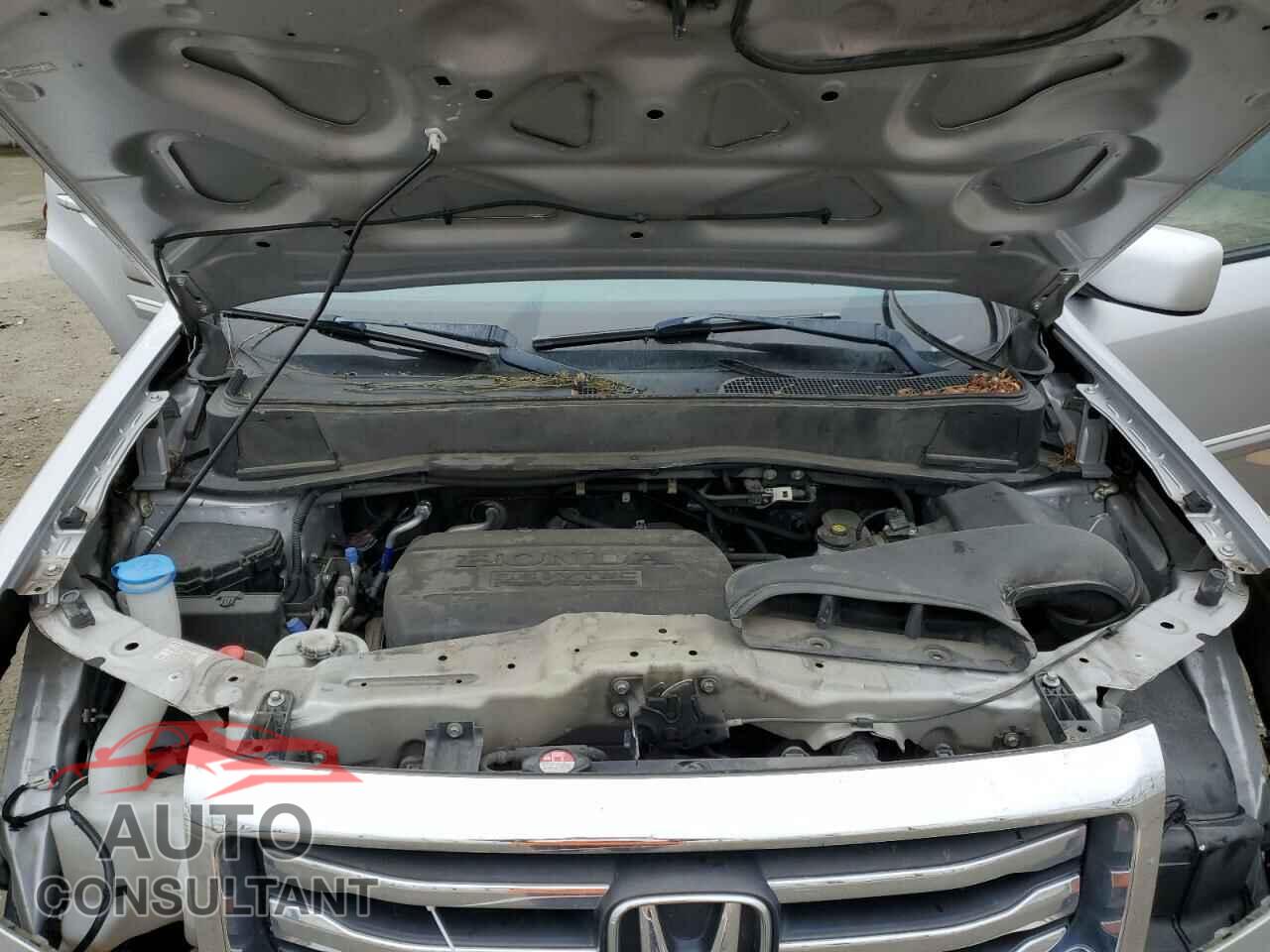 HONDA PILOT 2015 - 5FNYF4H55FB035698