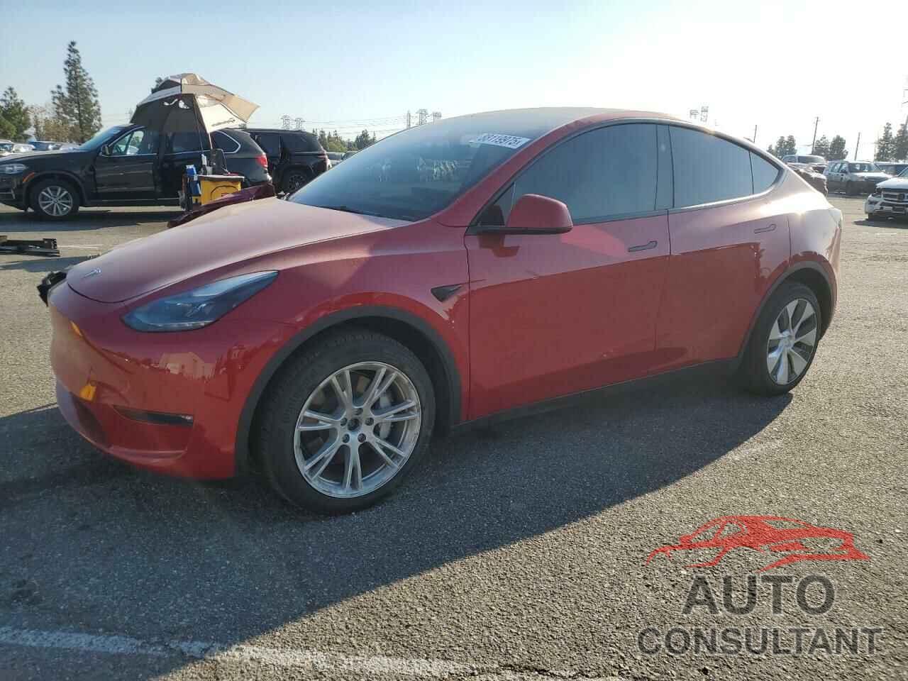 TESLA MODEL Y 2023 - 7SAYGDEE8PF826720