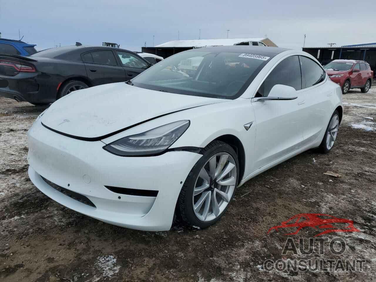 TESLA MODEL 3 2019 - 5YJ3E1EB0KF390195
