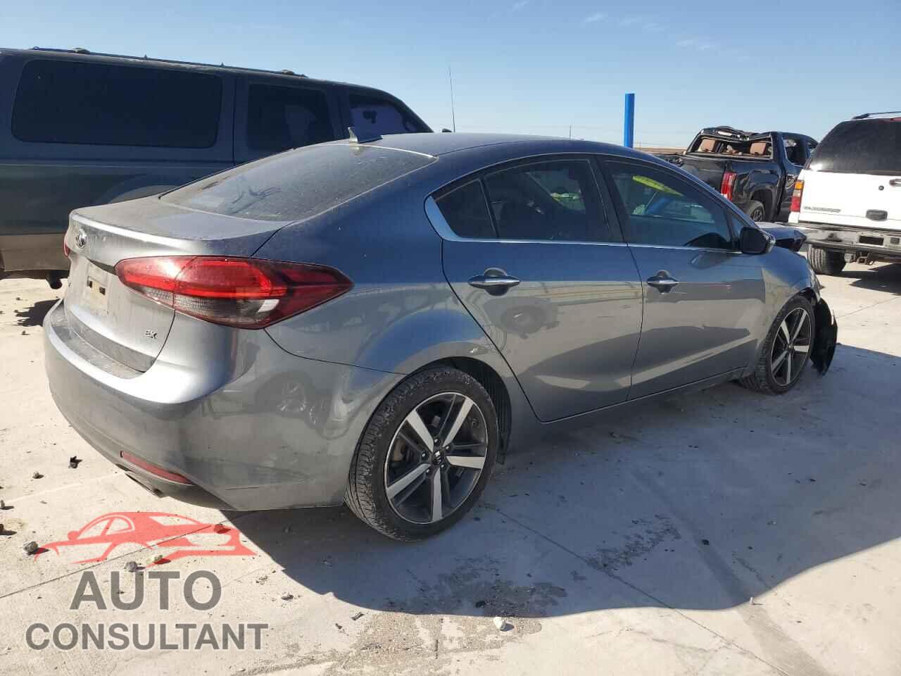 KIA FORTE 2017 - 3KPFN4A8XHE092048
