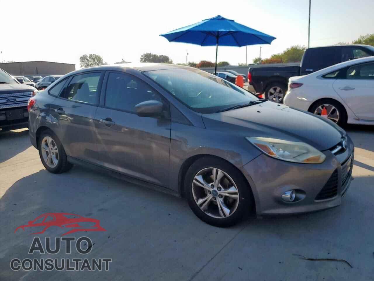 FORD FOCUS 2012 - 1FAHP3F23CL235574