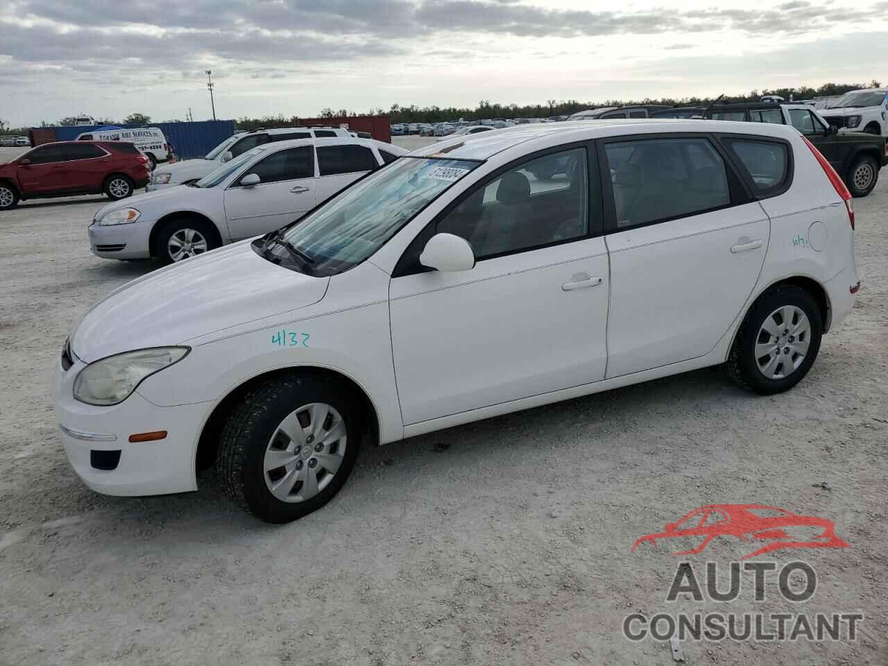 HYUNDAI ELANTRA 2012 - KMHDB8AE0CU142586