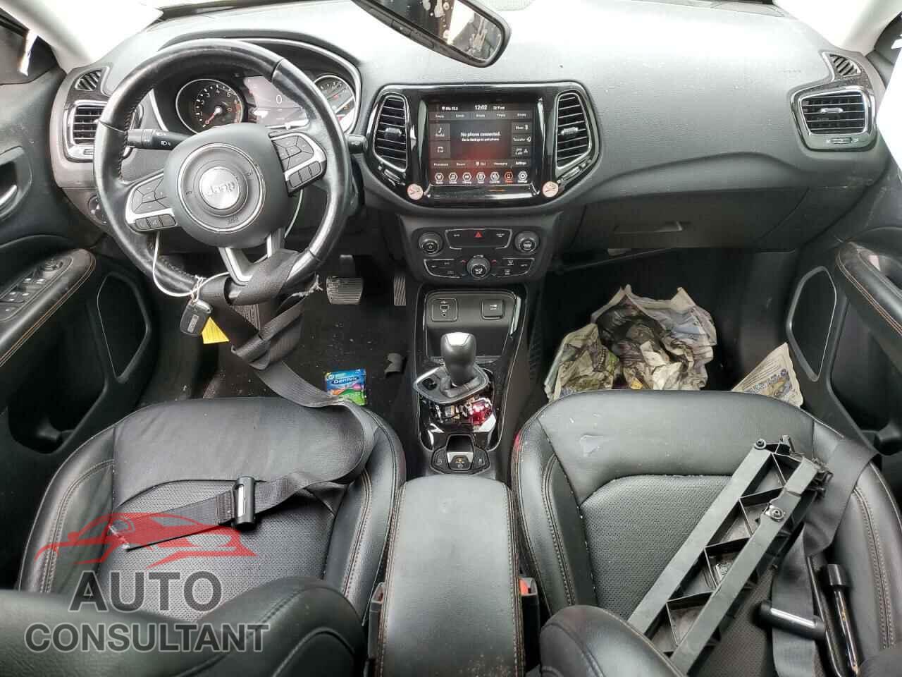 JEEP COMPASS 2020 - 3C4NJCCB1LT158419