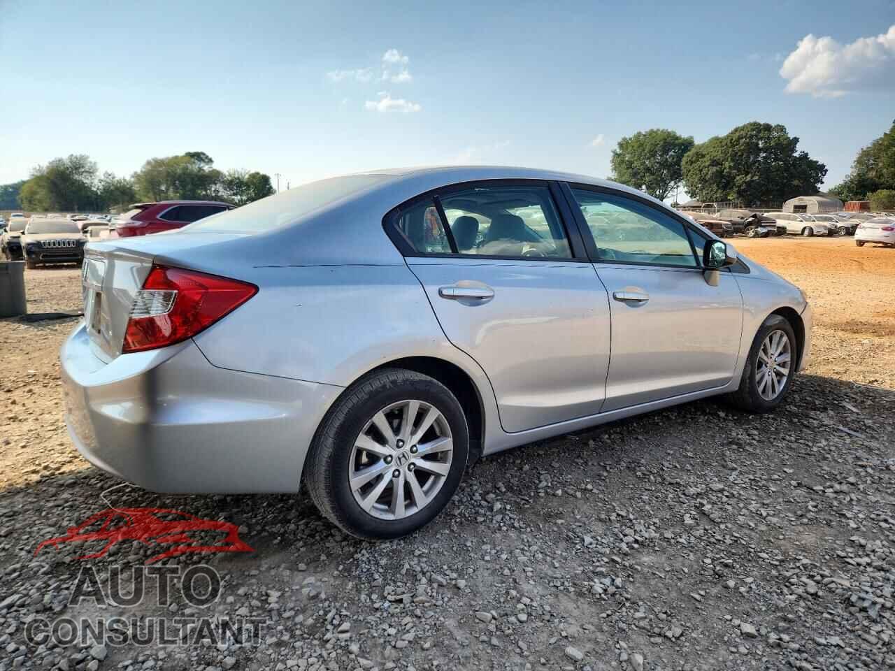 HONDA CIVIC 2012 - 19XFB2F83CE045622