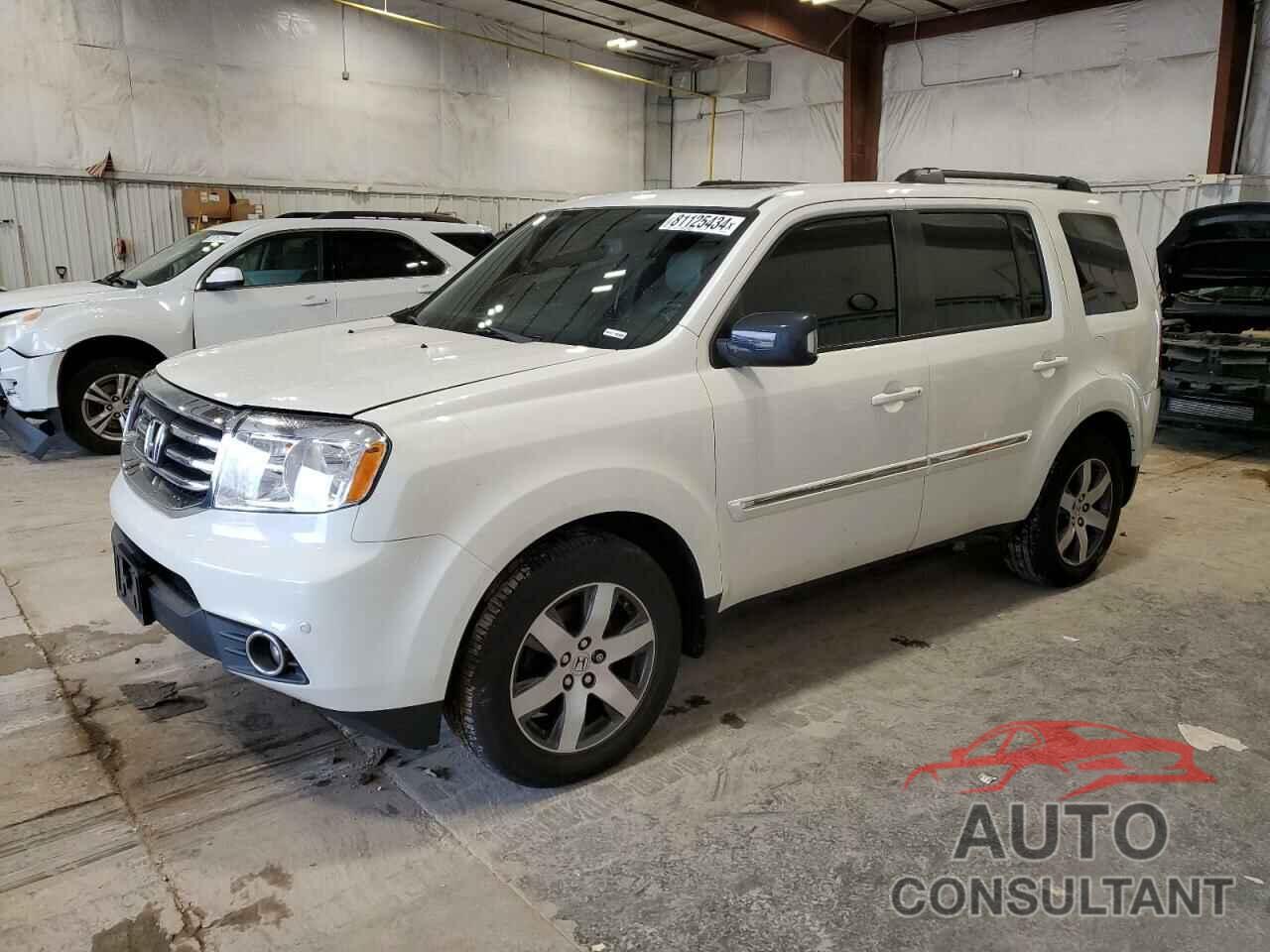 HONDA PILOT 2013 - 5FNYF4H99DB021108