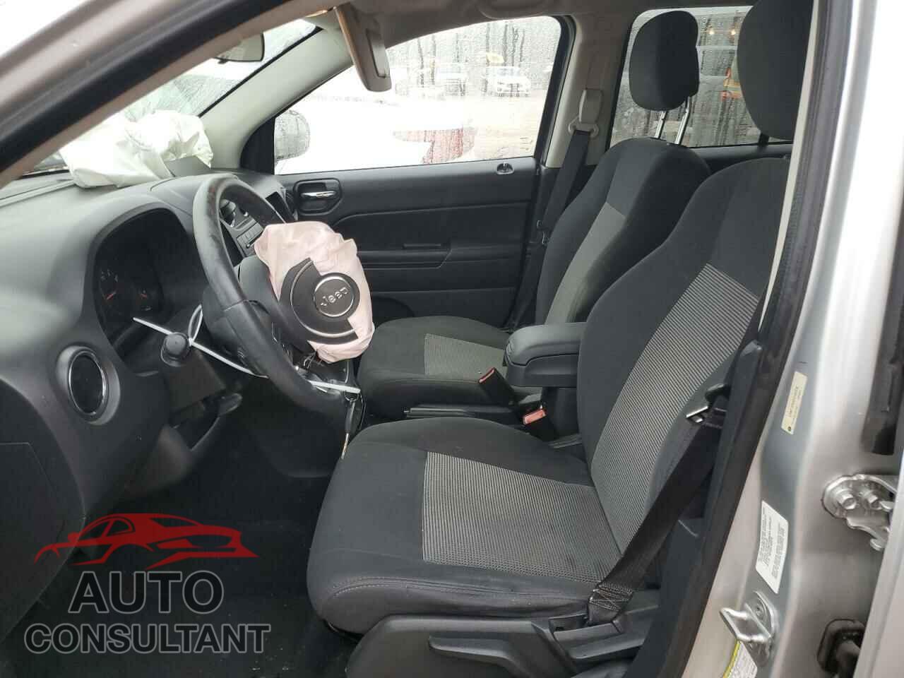 JEEP COMPASS 2011 - 1J4NT1FB8BD189336