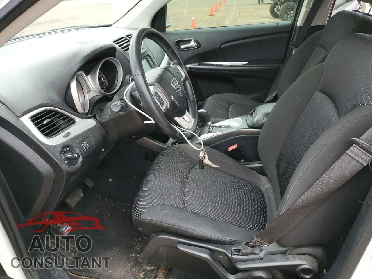 DODGE JOURNEY 2019 - 3C4PDCBB1KT746725