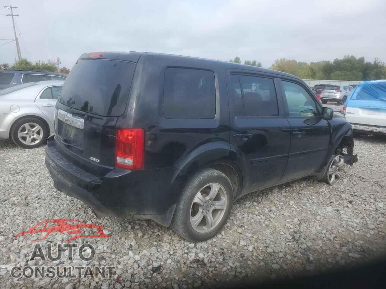 HONDA PILOT 2013 - 5FNYF4H72DB043997