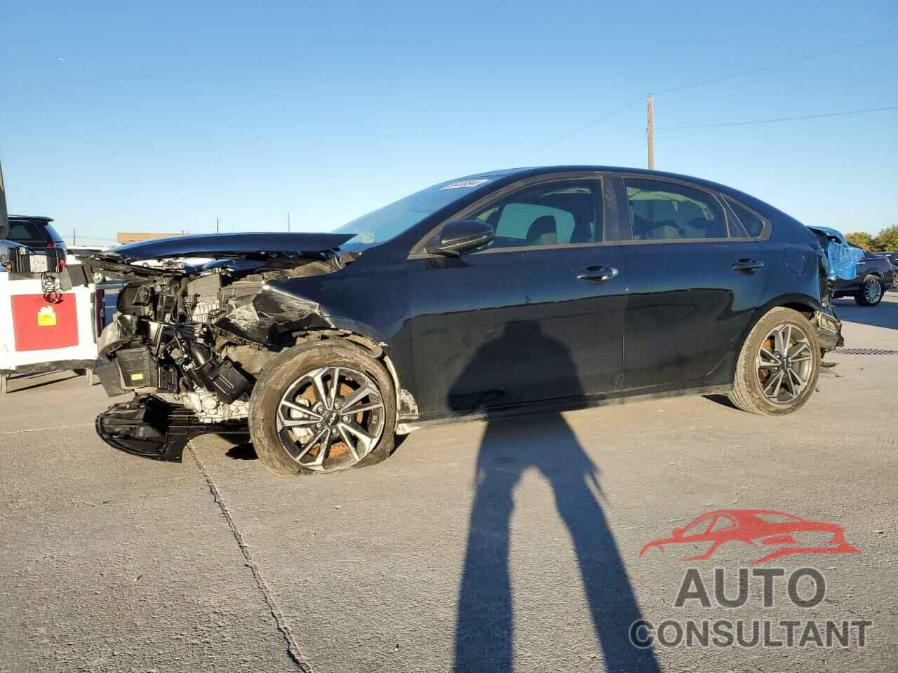 KIA FORTE 2023 - 3KPF24AD5PE676085