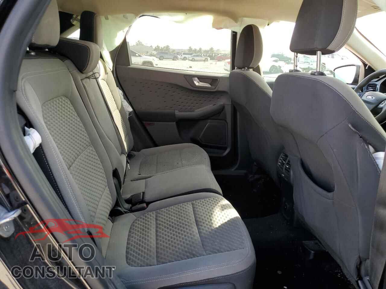FORD ESCAPE 2020 - 1FMCU0G65LUA31393