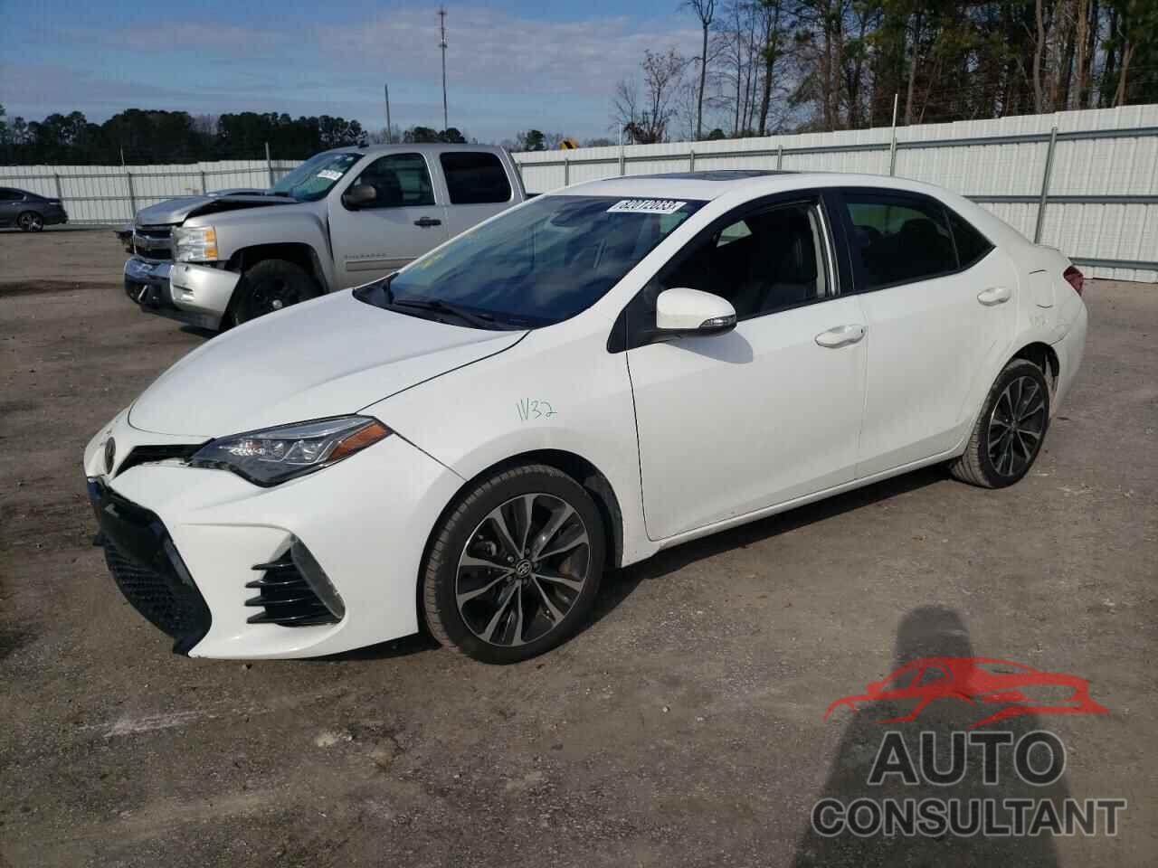 TOYOTA COROLLA 2018 - 5YFBURHE4JP775006
