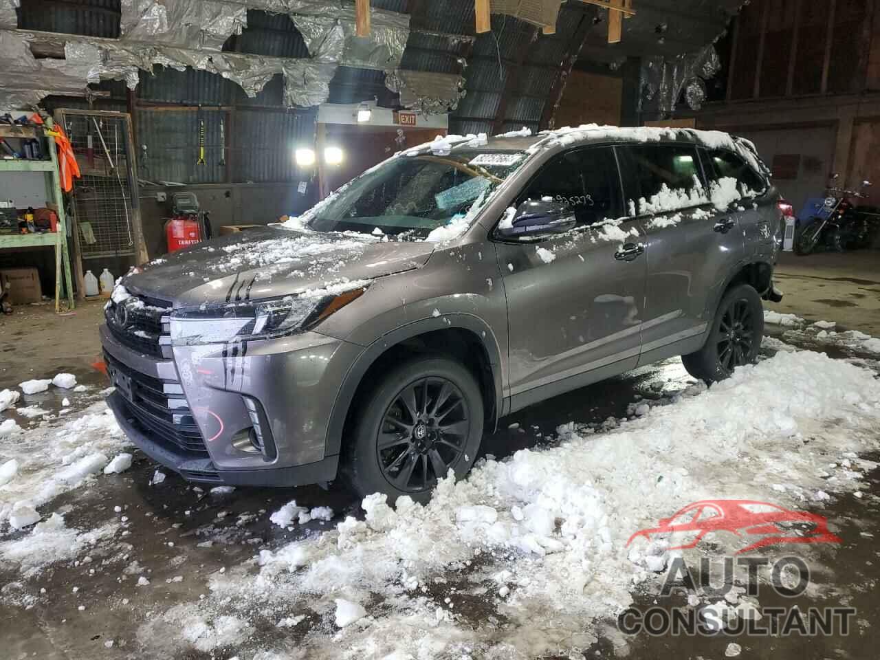 TOYOTA HIGHLANDER 2019 - 5TDJZRFH5KS961785