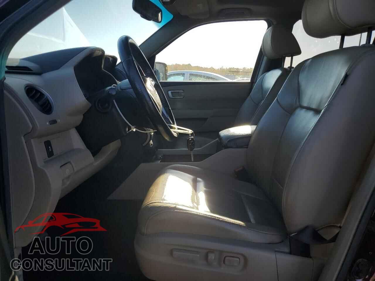 HONDA PILOT 2012 - 5FNYF4H58CB077004