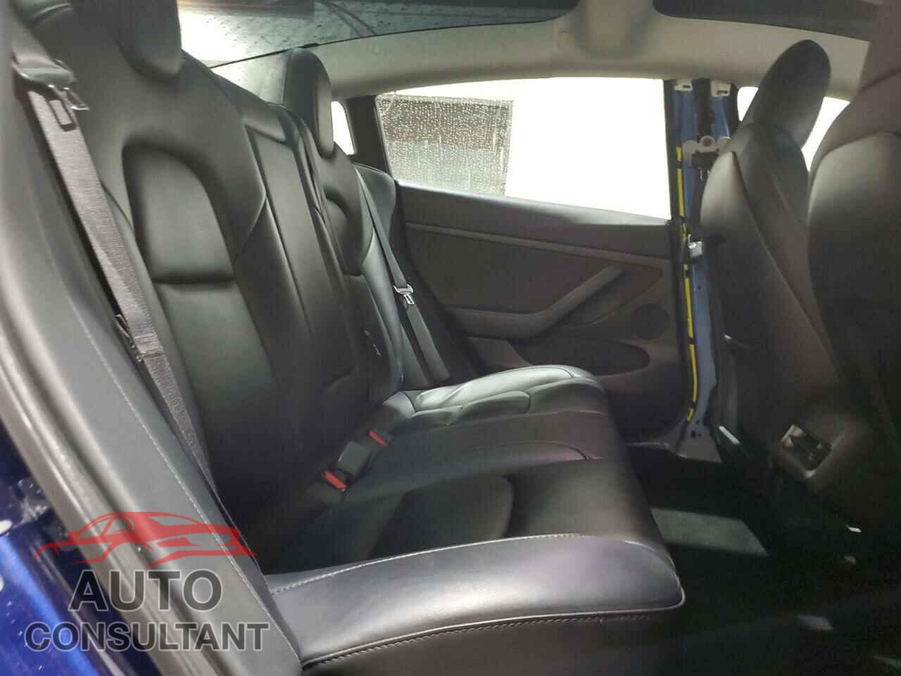 TESLA MODEL 3 2022 - 5YJ3E1EA9NF289913
