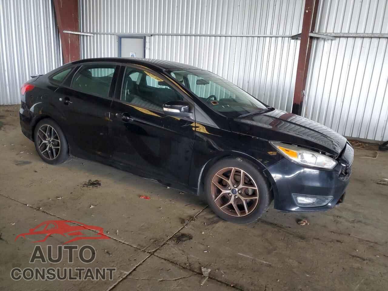 FORD FOCUS 2016 - 1FADP3F26GL258657