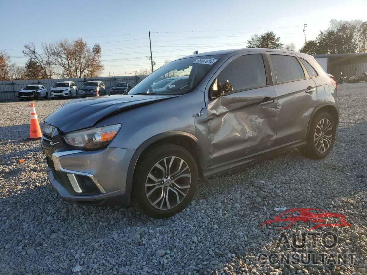 MITSUBISHI OUTLANDER 2018 - JA4AR3AW7JU014397