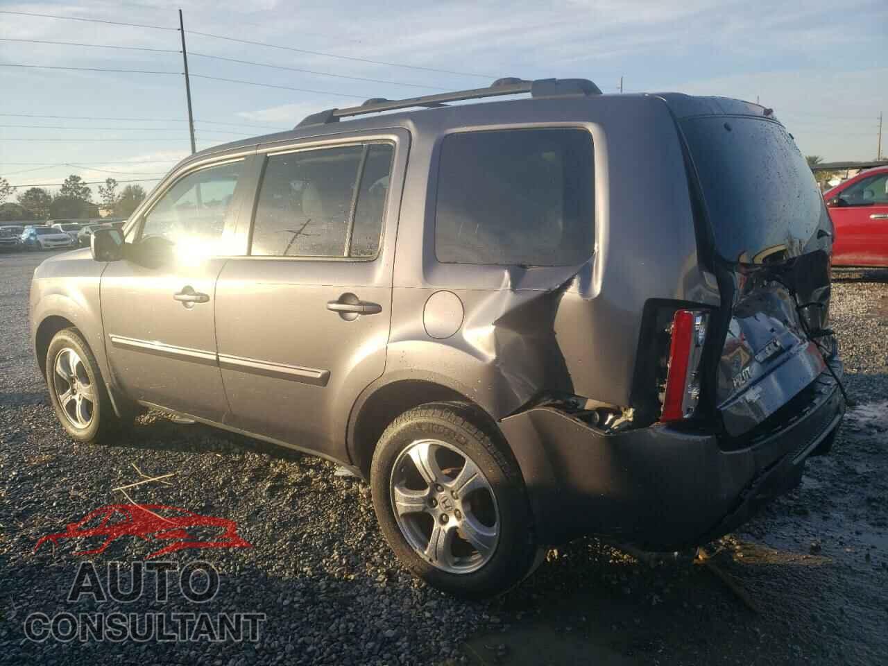HONDA PILOT 2015 - 5FNYF3H50FB015031