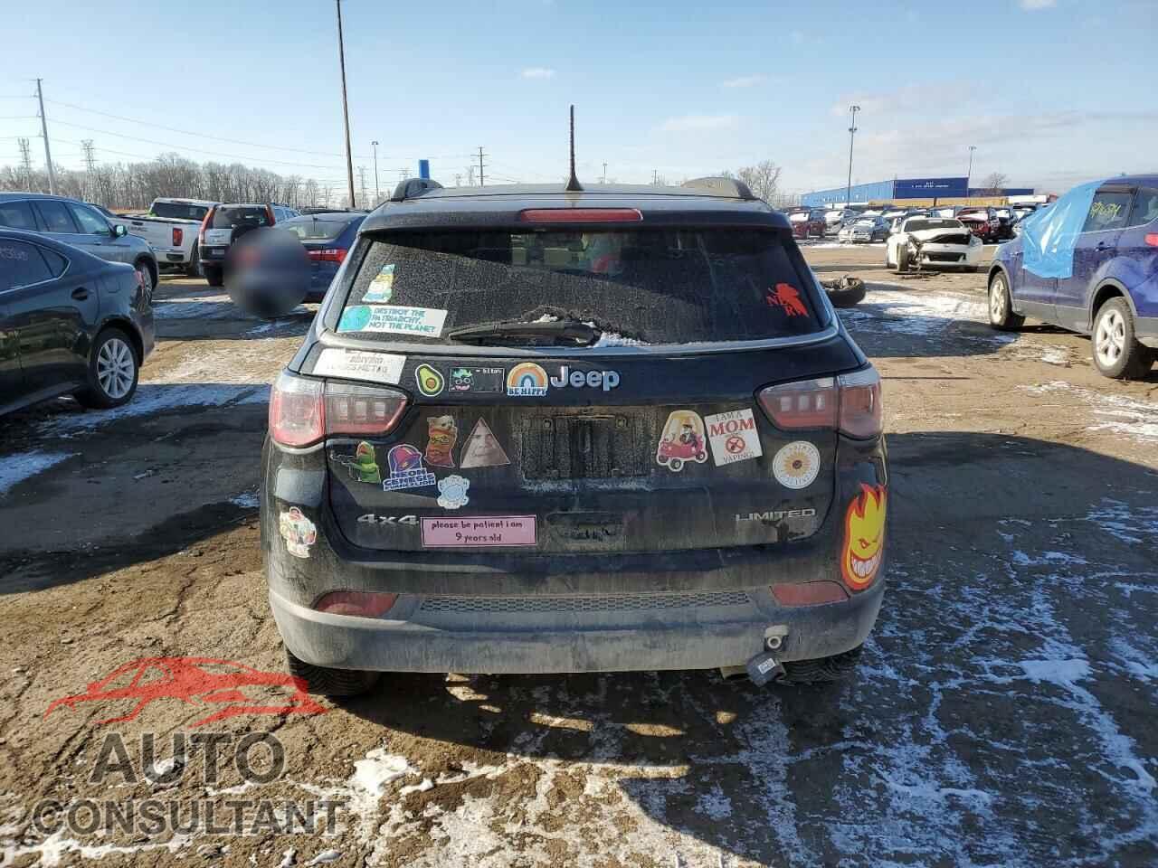 JEEP COMPASS 2018 - 3C4NJDCB6JT113804