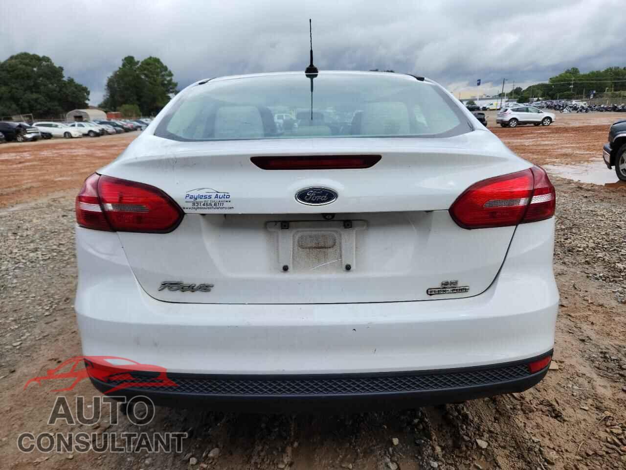 FORD FOCUS 2015 - 1FADP3F22FL336947
