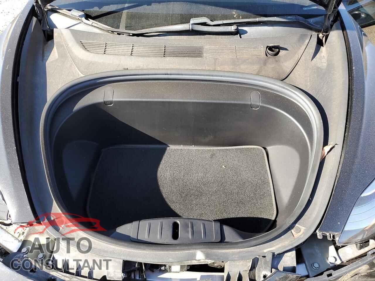 TESLA MODEL 3 2019 - 5YJ3E1EA4KF324773