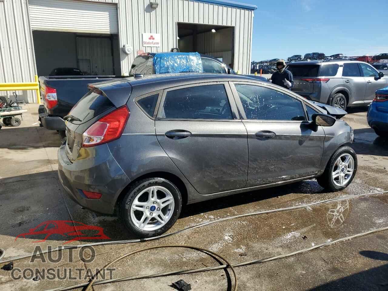 FORD FIESTA 2017 - 3FADP4EJ4HM169460