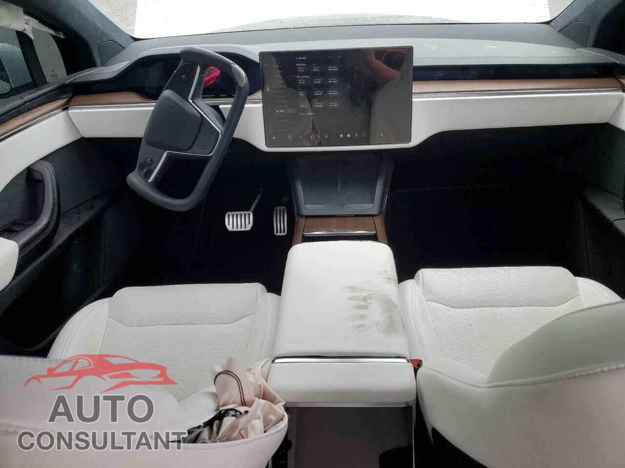 TESLA MODEL X 2023 - 7SAXCDE50PF386032