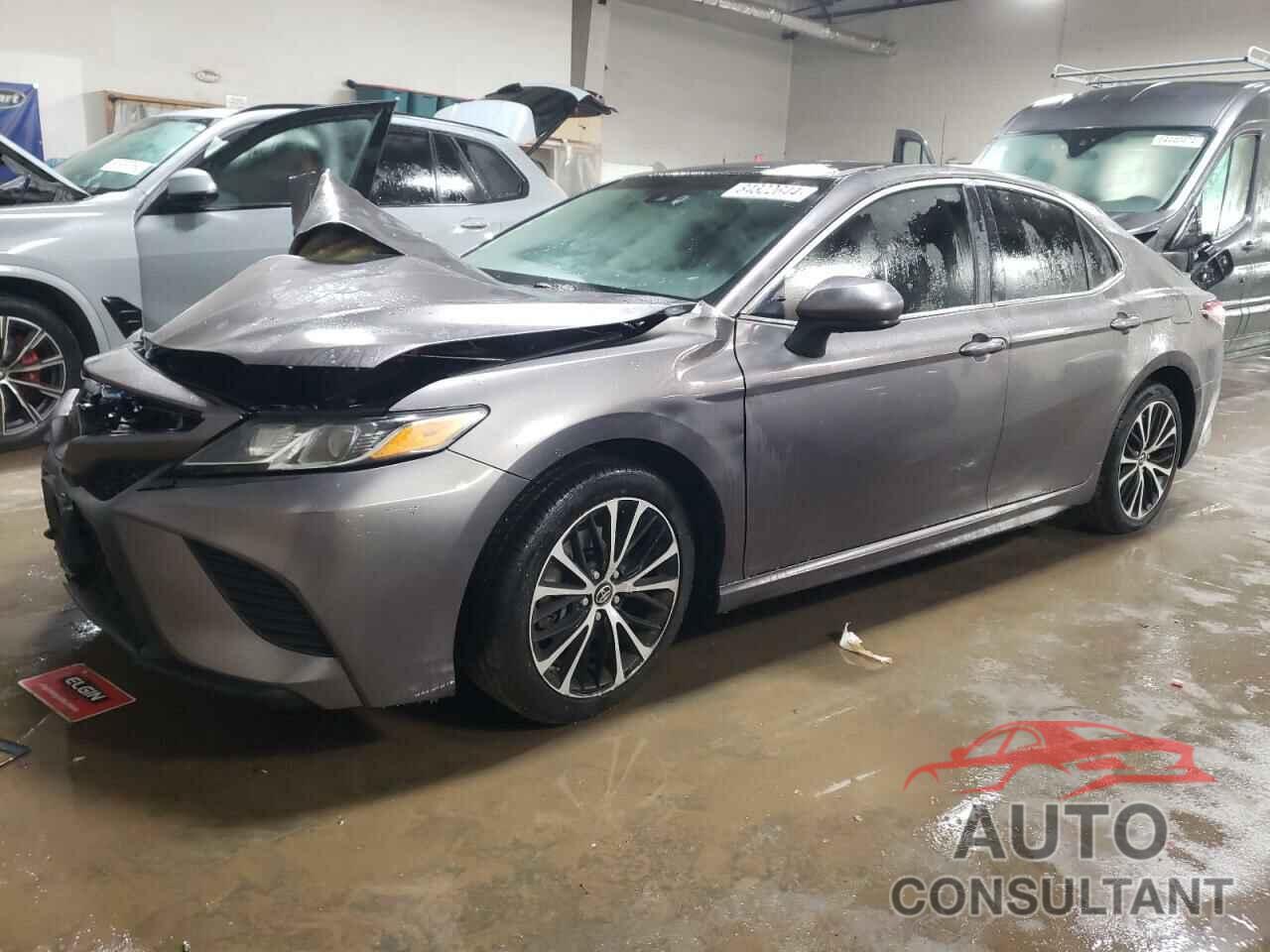 TOYOTA CAMRY 2018 - 4T1B11HK7JU589992