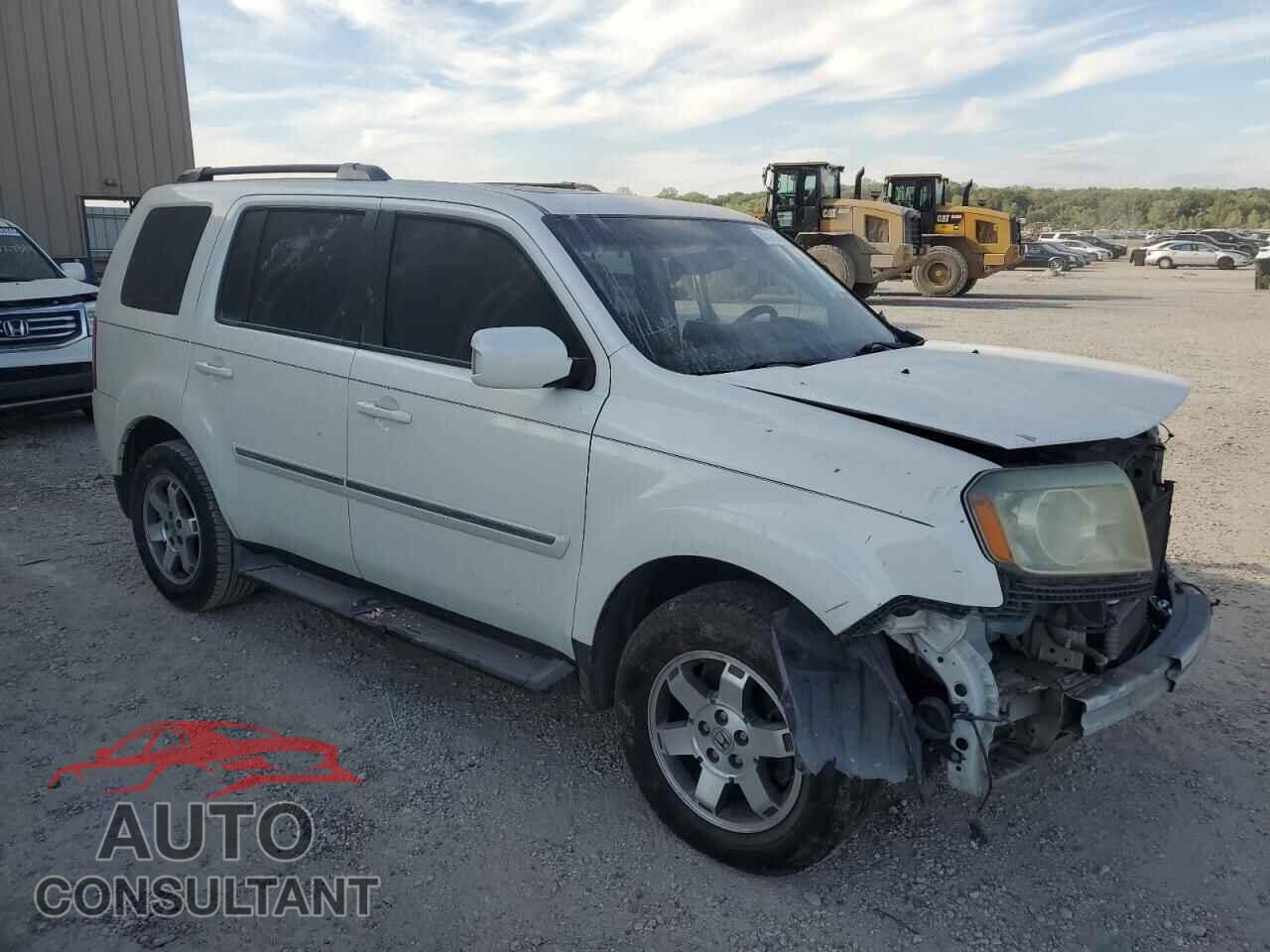 HONDA PILOT 2011 - 5FNYF4H92BB038040
