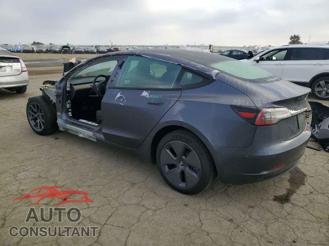 TESLA MODEL 3 2022 - 5YJ3E1EBXNF122002