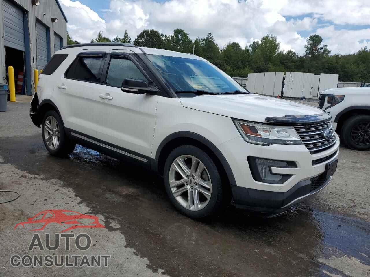 FORD EXPLORER 2017 - 1FM5K7D82HGA92073