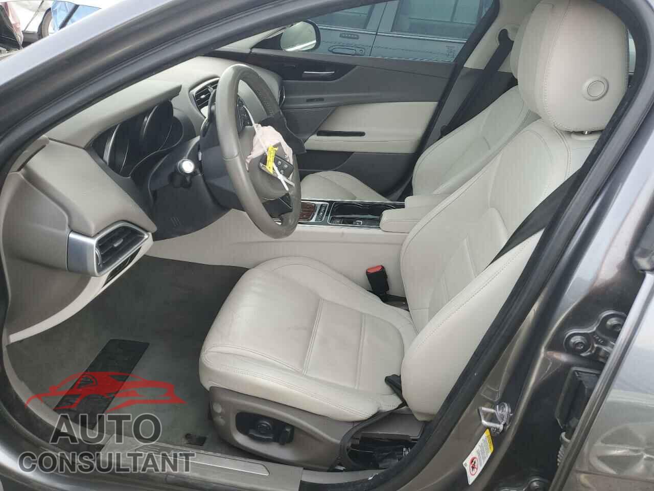 JAGUAR XE 2017 - SAJAE4BVXHA968555