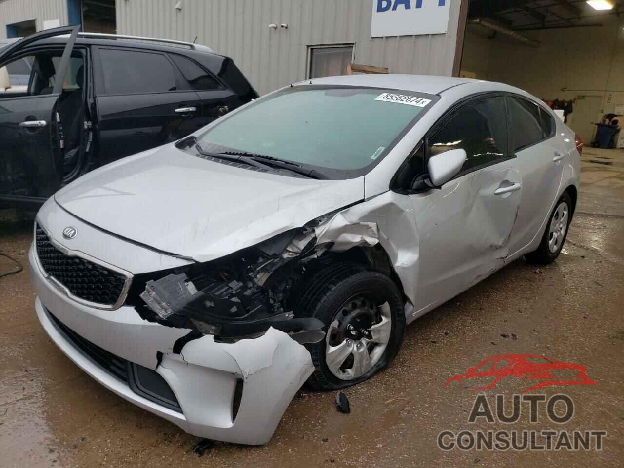 KIA FORTE 2017 - 3KPFK4A7XHE114369