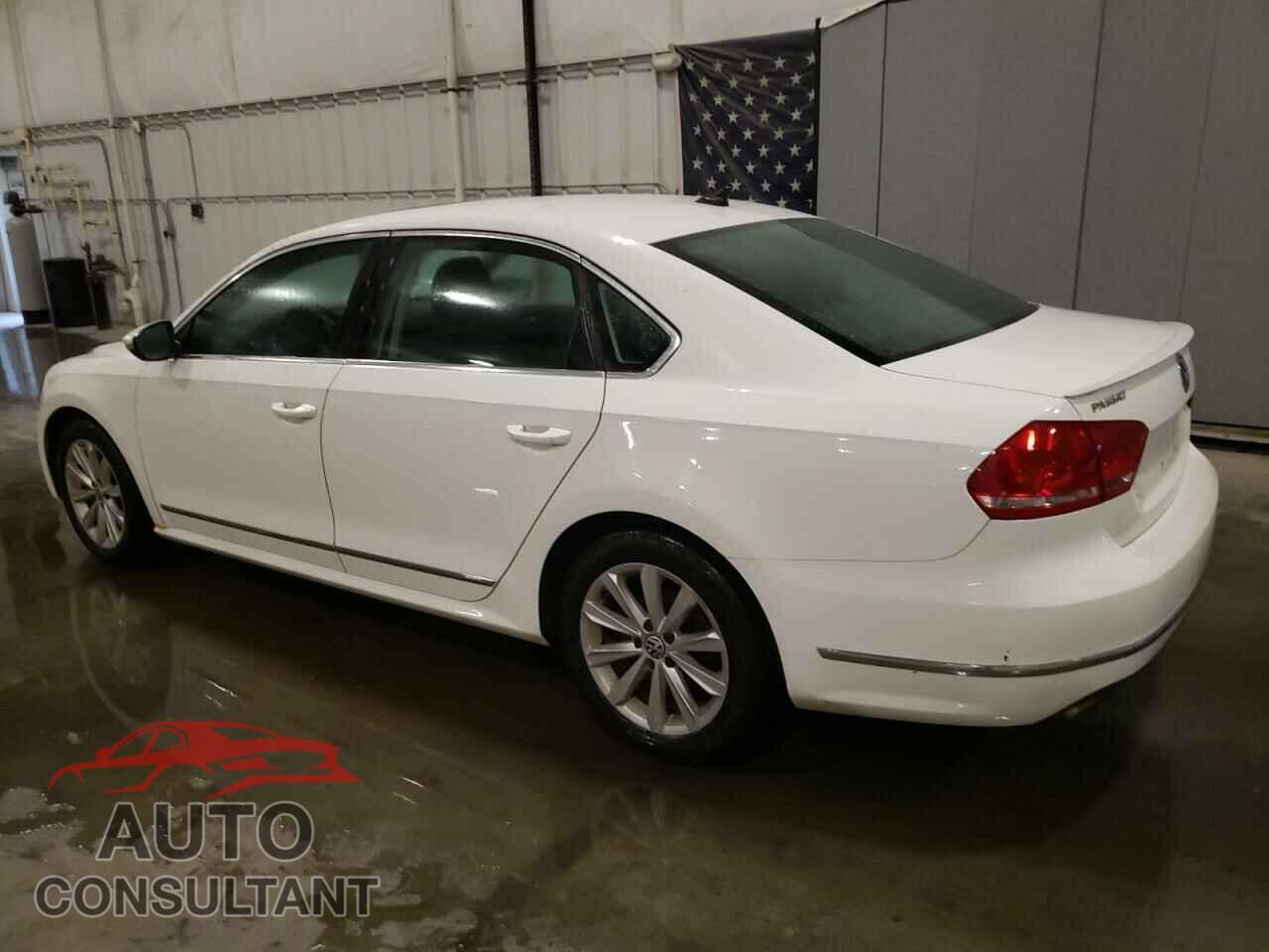 VOLKSWAGEN PASSAT 2012 - 1VWCH7A39CC071009