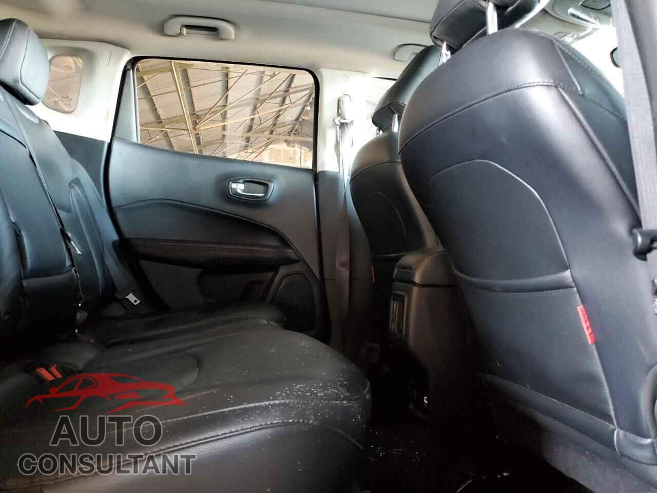 JEEP COMPASS 2017 - 3C4NJDDB4HT606972