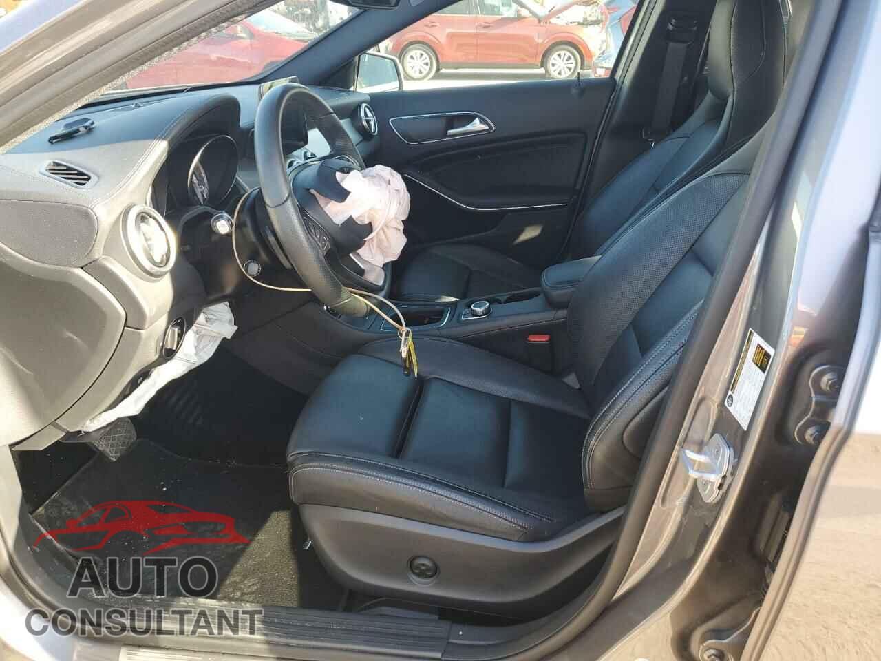 MERCEDES-BENZ GLA-CLASS 2017 - WDCTG4EB5HJ280993