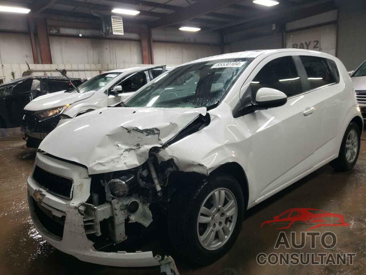 CHEVROLET SONIC 2014 - 1G1JC6SH6E4239708