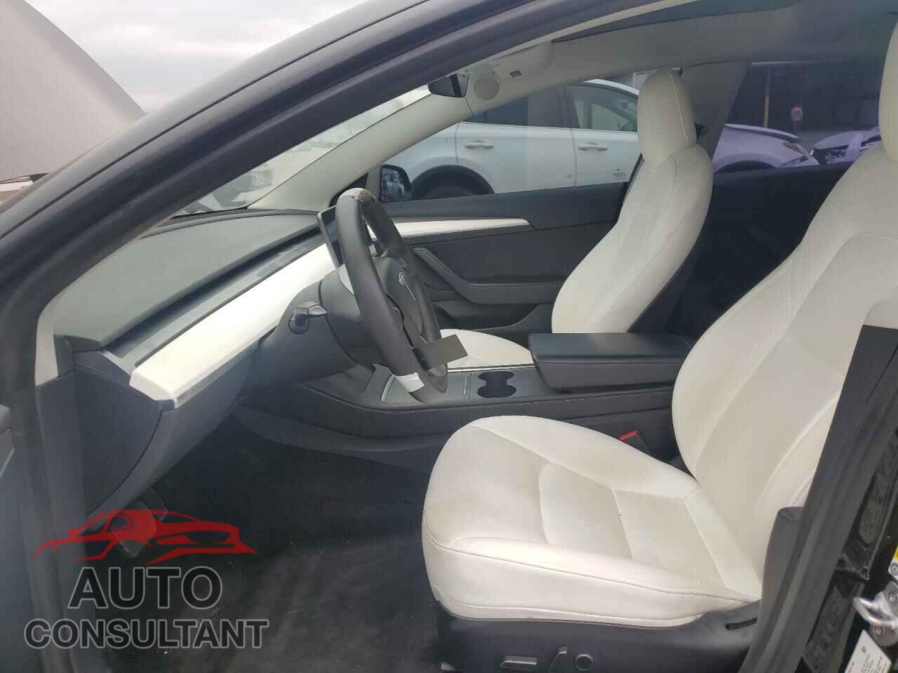 TESLA MODEL 3 2022 - 5YJ3E1EA3NF359695