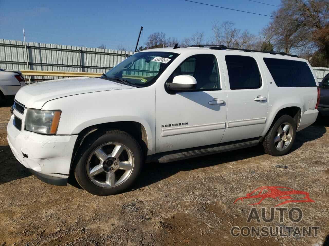 CHEVROLET SUBURBAN 2011 - 1GNSKJE30BR228503