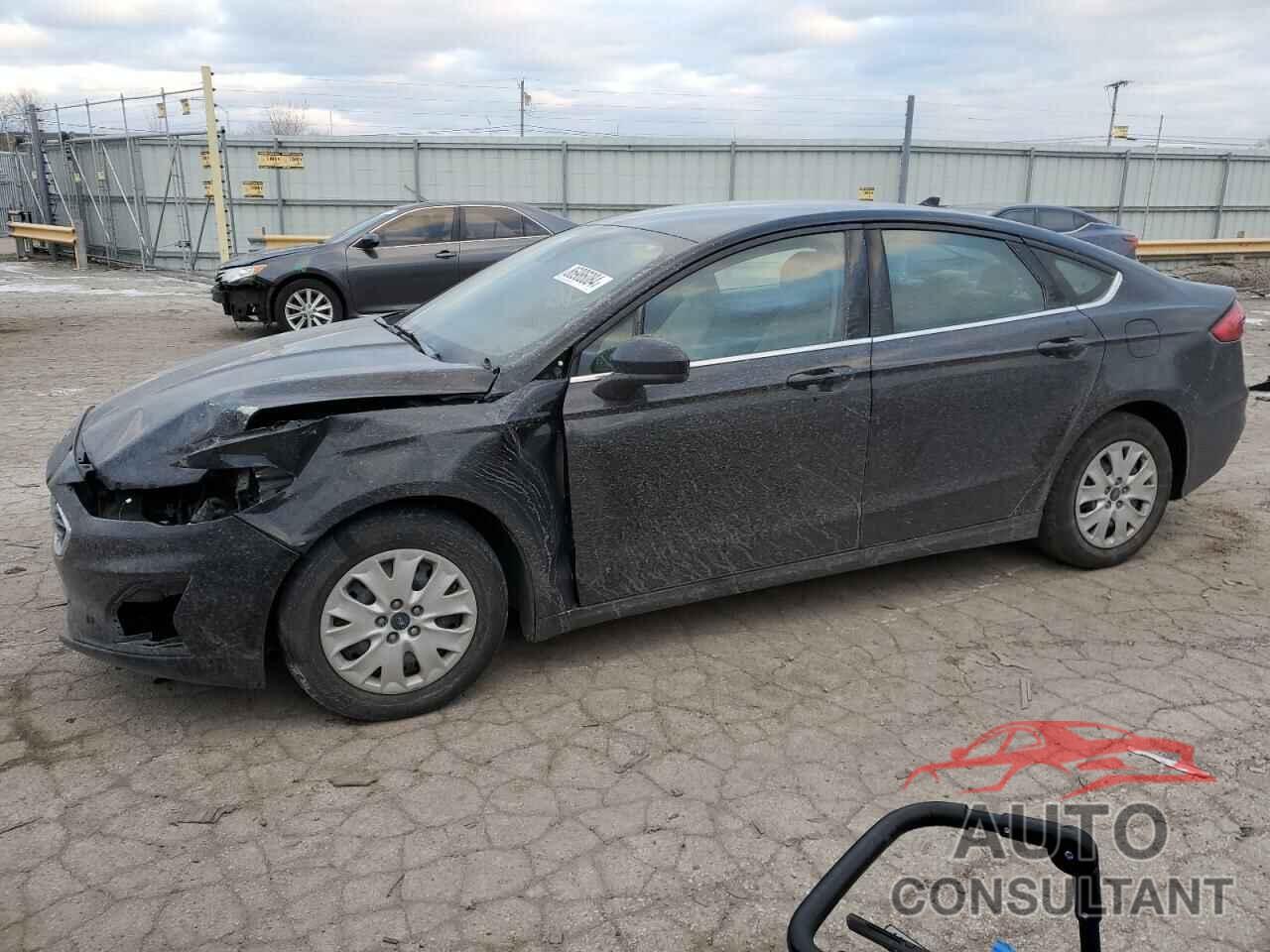 FORD FUSION 2020 - 3FA6P0G74LR199993
