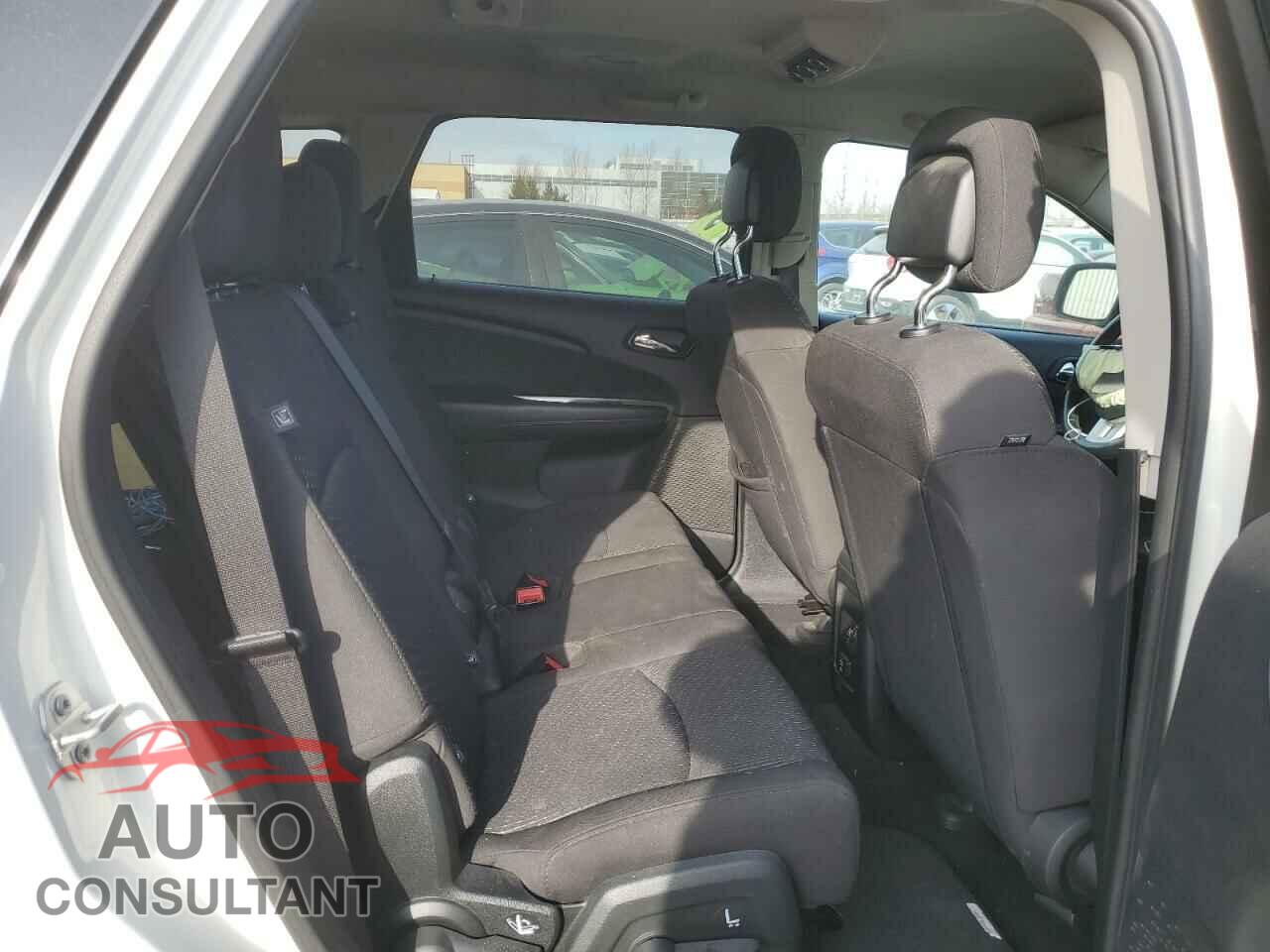 DODGE JOURNEY 2017 - 3C4PDCCGXHT584953