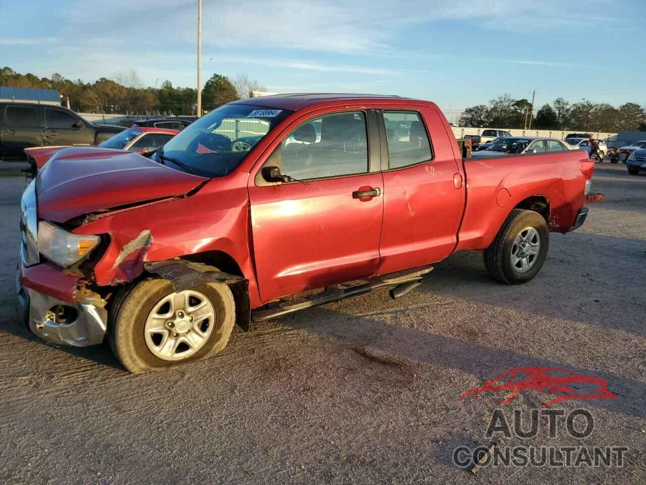 TOYOTA TUNDRA 2013 - 5TFRM5F10DX065002
