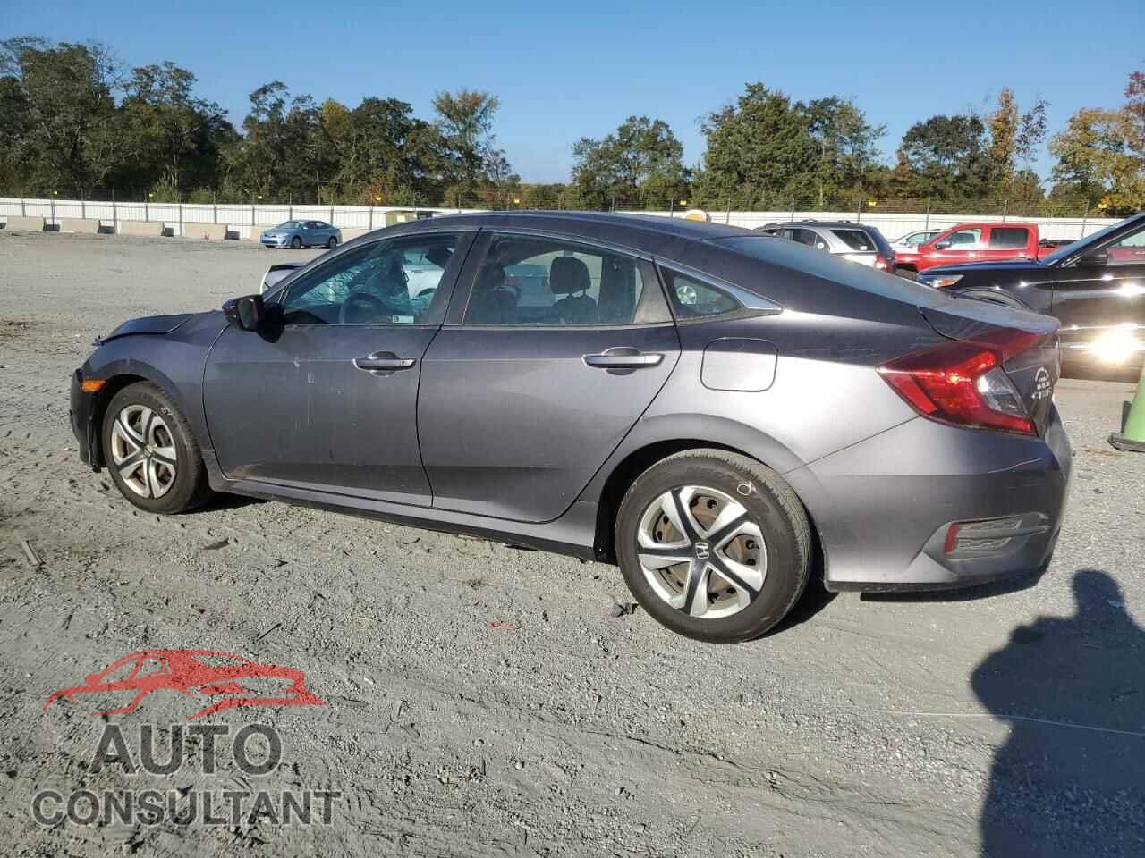HONDA CIVIC 2018 - 2HGFC2F67JH579365