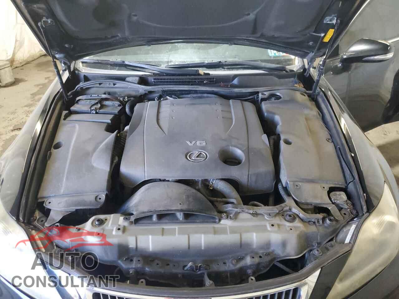 LEXUS IS 2012 - JTHCF5C2XC5060153