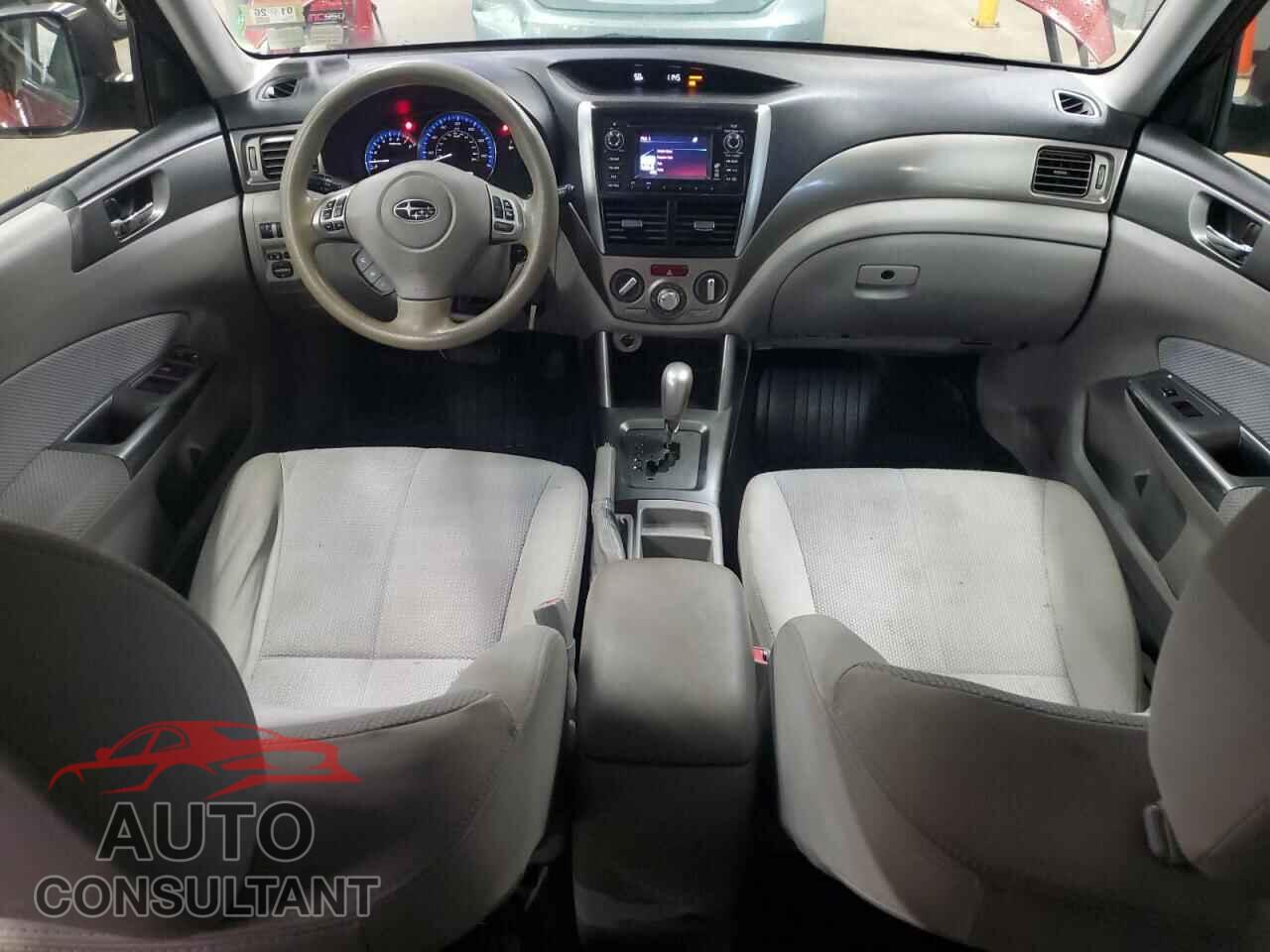 SUBARU FORESTER 2013 - JF2SHADC8DH400196