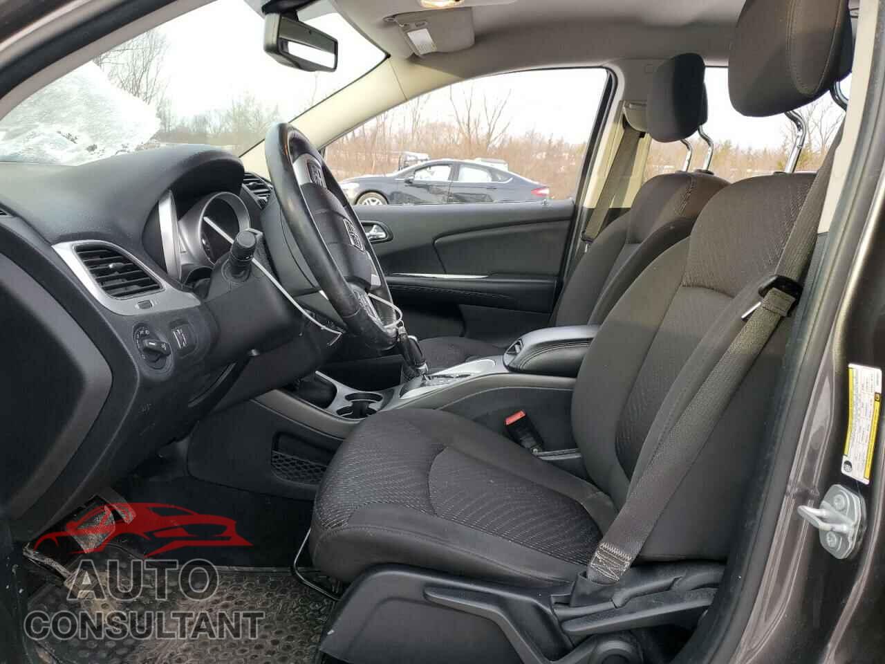 DODGE JOURNEY 2017 - 3C4PDCBB7HT670341