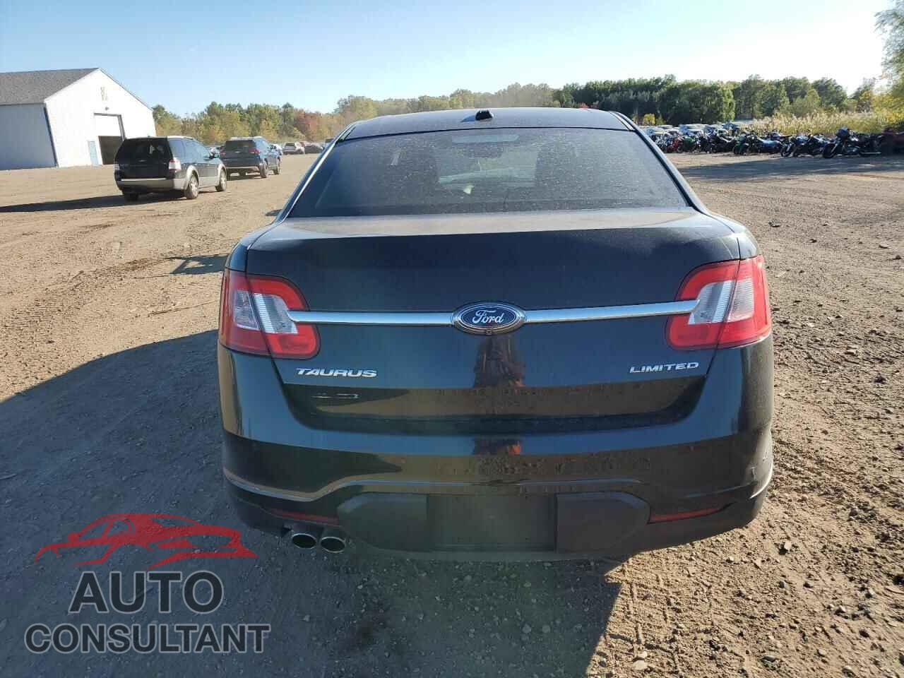 FORD TAURUS 2011 - 1FAHP2FW4BG102097